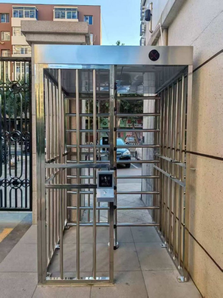 沈阳铁西区其仕和裕小区人行通道改造｜单通道全高闸门禁工程